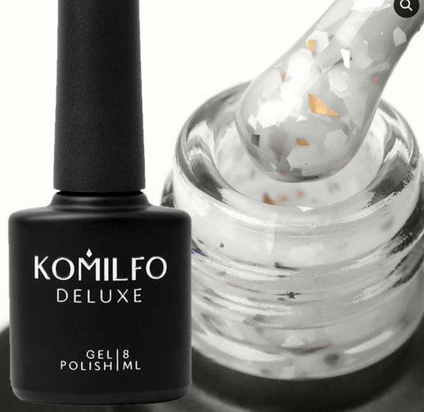 KOMILFO GLASSY BASE GB003 (LAIT AVEC COUCHES), 8 ML (base pour ongles)